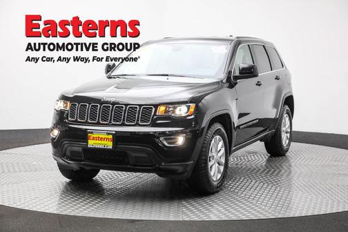 2022 Jeep Grand Cherokee Laredo