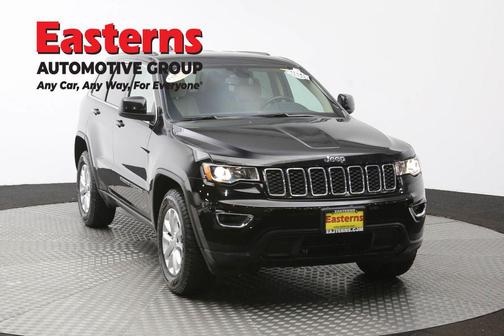 2022 Jeep Grand Cherokee Laredo