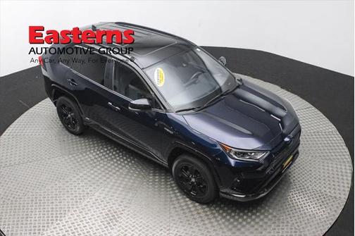 2020 Toyota RAV4 Hybrid SE