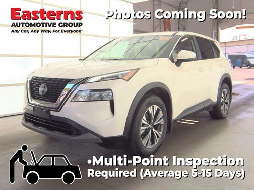Pearl White Tricoat 2023 Nissan Rogue SV