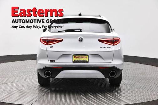 Alfa White 2021 Alfa Romeo Stelvio Base