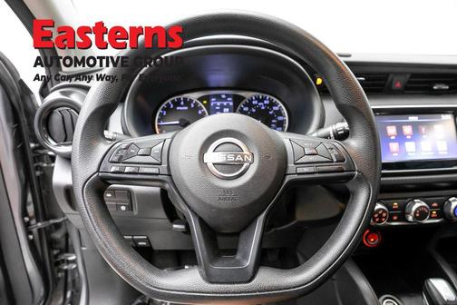 Gun Metallic 2023 Nissan Kicks S