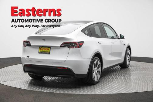 2021 Tesla Model Y Long Range Dual Motor All-Wheel Drive