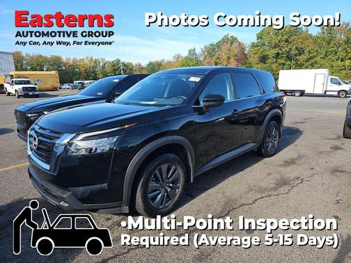 2024 Nissan Pathfinder S 4WD