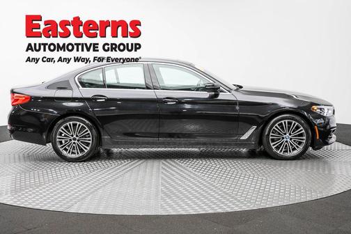 Black Sapphire Metallic 2019 BMW 530 xDrive