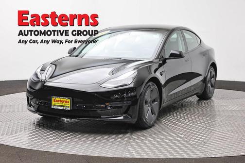 Solid Black 2023 Tesla Model 3 Standard Range