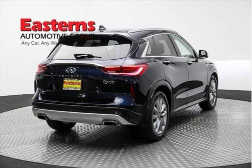 2022 INFINITI QX50 LUXE AWD