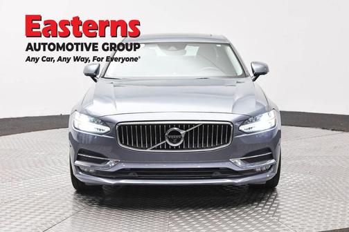 Gray Metallic 2018 Volvo S90 T6 Inscription