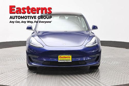 Deep Blue Metallic 2018 Tesla Model 3 Long Range