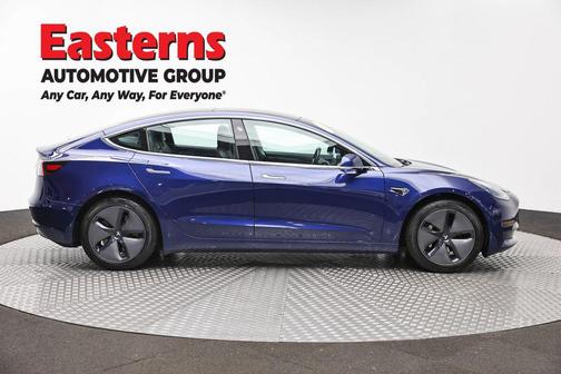 Deep Blue Metallic 2018 Tesla Model 3 Long Range
