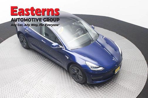 Deep Blue Metallic 2018 Tesla Model 3 Long Range