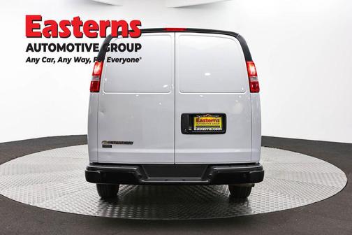 Summit White 2019 Chevrolet Express 2500 Work Van