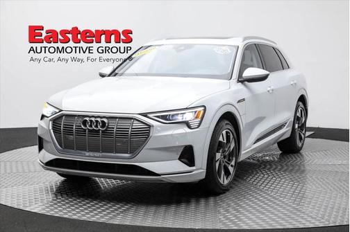 2021 Audi e-tron Premium
