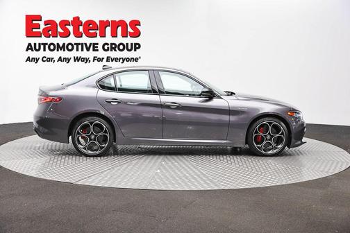 Vesuvio Gray Metallic 2024 Alfa Romeo Giulia Veloce AWD