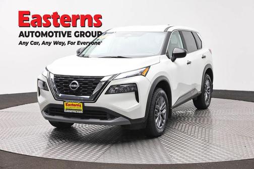 Glacier White 2023 Nissan Rogue S