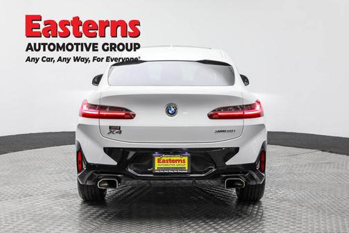 2023 BMW X4 xDrive30i