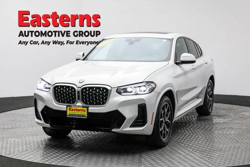 2023 BMW X4 xDrive30i