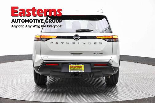 Pearl White Tricoat 2023 Nissan Pathfinder SV 4WD