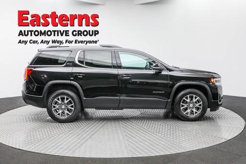 2023 GMC Acadia AWD SLT