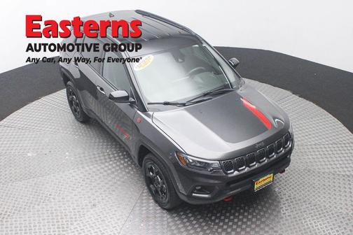 Granite Crystal Metallic Clearcoat 2023 Jeep Compass Trailhawk