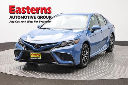 Blue 2023 Toyota Camry SE