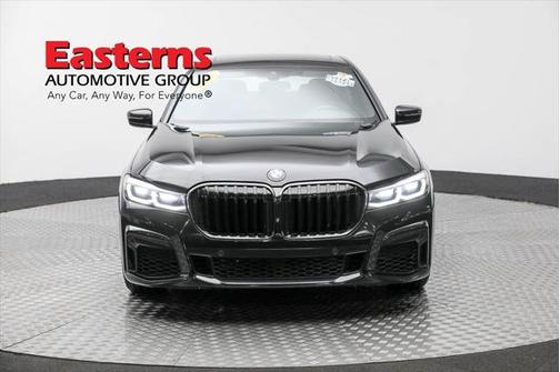 2022 BMW 740 i