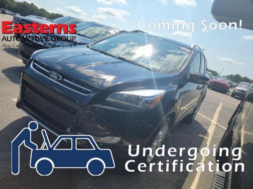 Photo 1 of 1 of 2016 Ford Escape Titanium