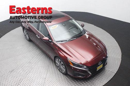 Garnet Pearl Metallic 2023 Nissan Altima 2.5 SL