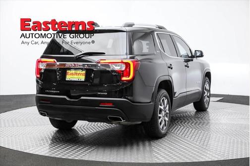 2023 GMC Acadia AWD SLT