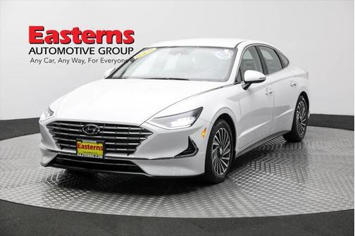 2020 Hyundai SONATA Hybrid SE