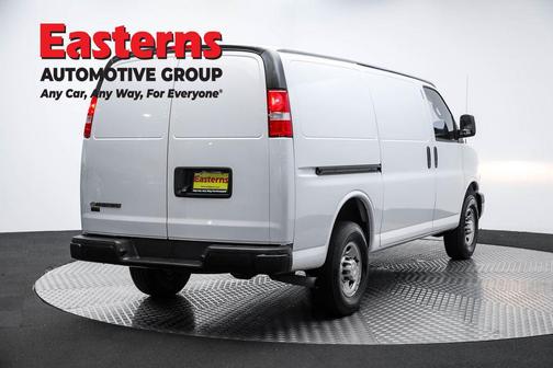 2022 Chevrolet Express 2500 RWD 2500 Regular Wheelbase WT