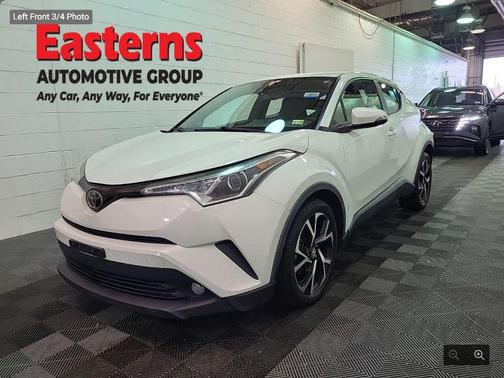 Blizzard Pearl 2018 Toyota C-HR XLE Premium