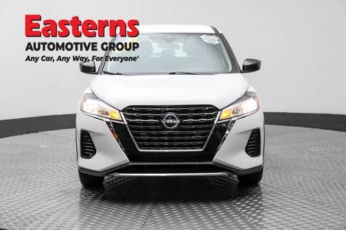 2022 Nissan Kicks S