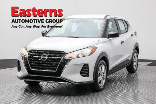 2022 Nissan Kicks S