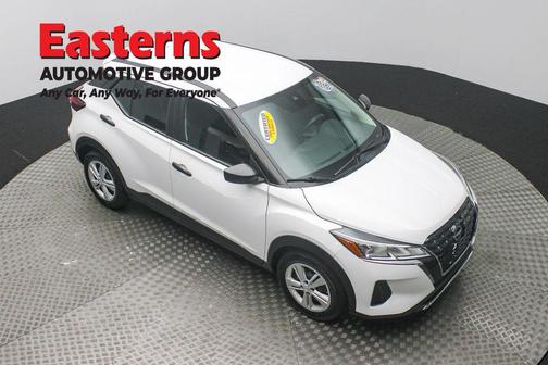 2022 Nissan Kicks S