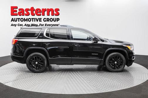 2017 GMC Acadia SLT-1