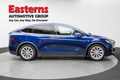 Deep Blue Metallic 2017 Tesla Model X P100D