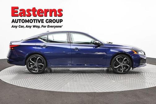 Deep Blue Pearl 2024 Nissan Altima SR FWD