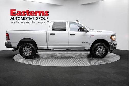2020 RAM 2500 Tradesman Crew Cab 4X4 6'4' Box