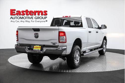 2020 RAM 2500 Tradesman Crew Cab 4X4 6'4' Box