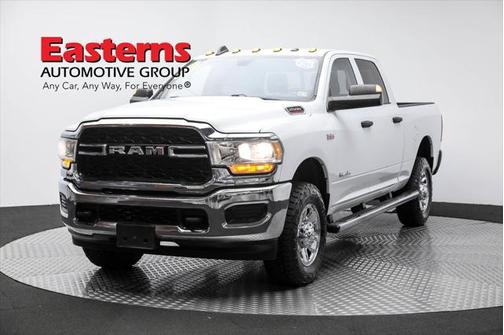 2020 RAM 2500 Tradesman Crew Cab 4X4 6'4' Box
