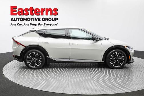 2022 Kia EV6 Wind
