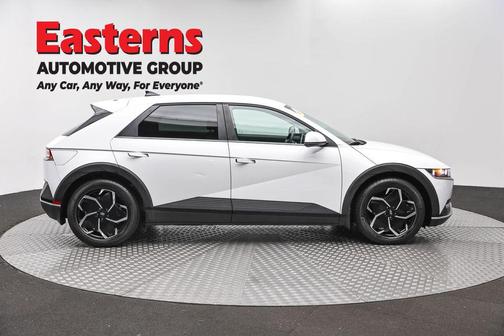 Atlas White 2024 Hyundai IONIQ 5 SEL