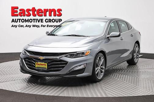 Sterling Gray Metallic 2024 Chevrolet Malibu FWD 2LT