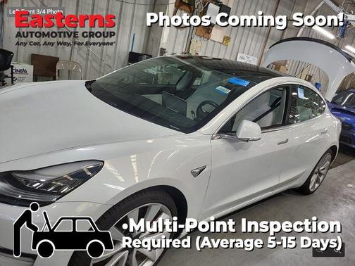 Pearl White Multi-Coat 2019 Tesla Model 3 Standard Range