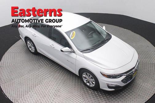 Summit White 2023 Chevrolet Malibu FWD 1LT