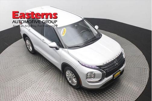 2022 Mitsubishi Outlander ES 2.5 2WD