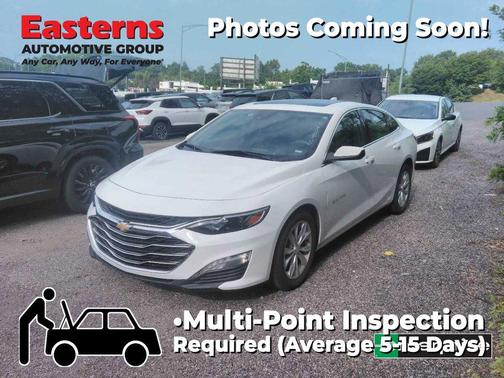 Summit White 2024 Chevrolet Malibu FWD 1LT