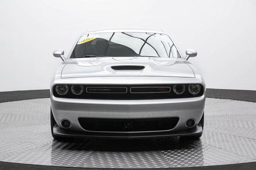 Photo 2 of 63 of 2021 Dodge Challenger R/T