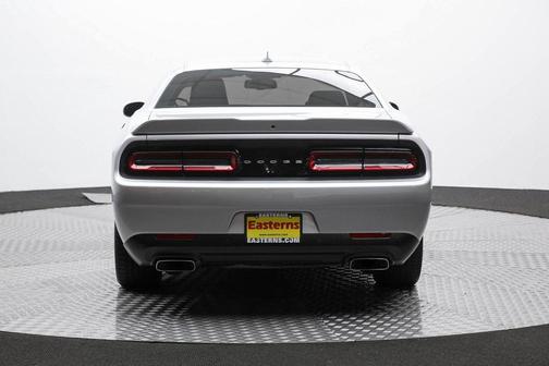 Photo 5 of 63 of 2021 Dodge Challenger R/T